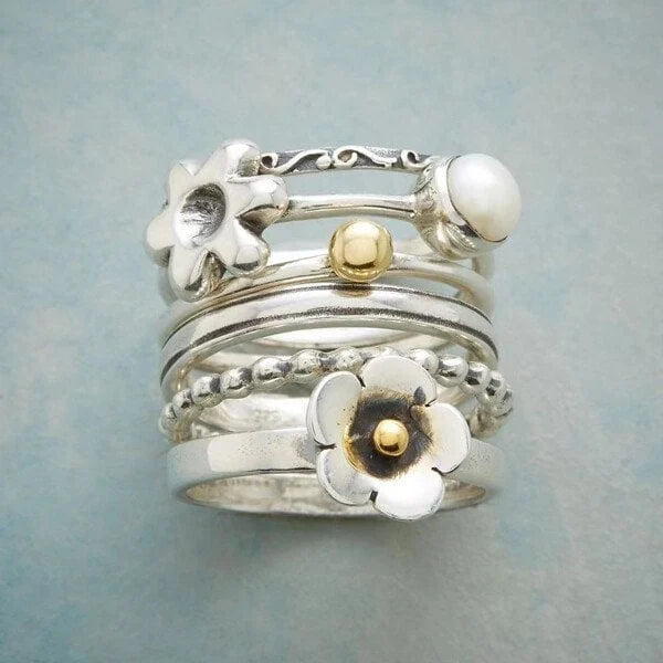 Anillo Conjunto de Flor y Perla