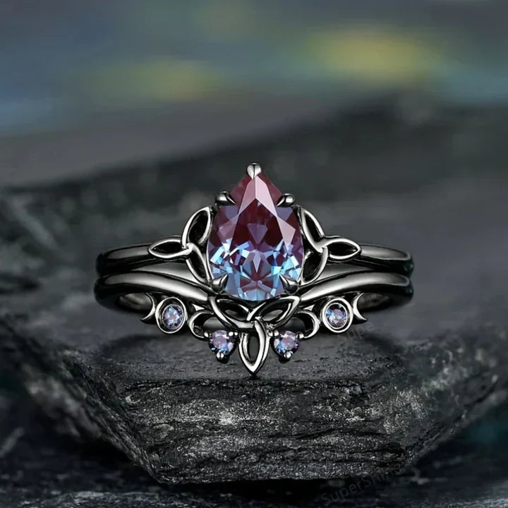 Anillo en Capas con Piedra Morada