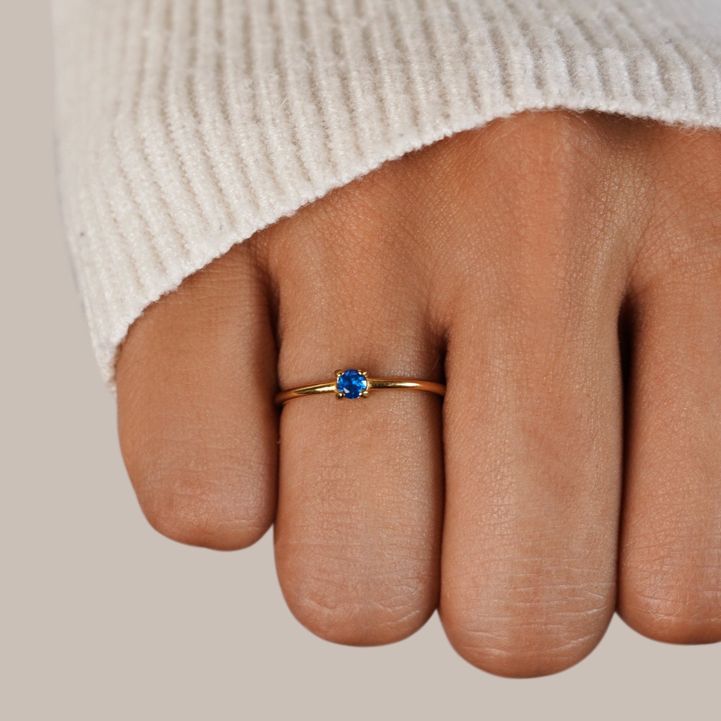 Anillos de Oro 18K con Piedra de Nacimiento