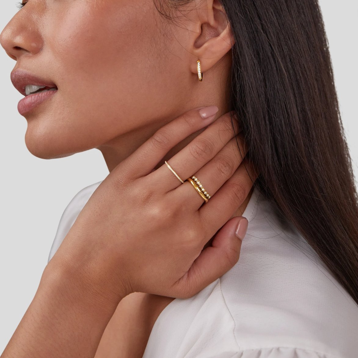 Anillo Eternidad de Cristal 18K