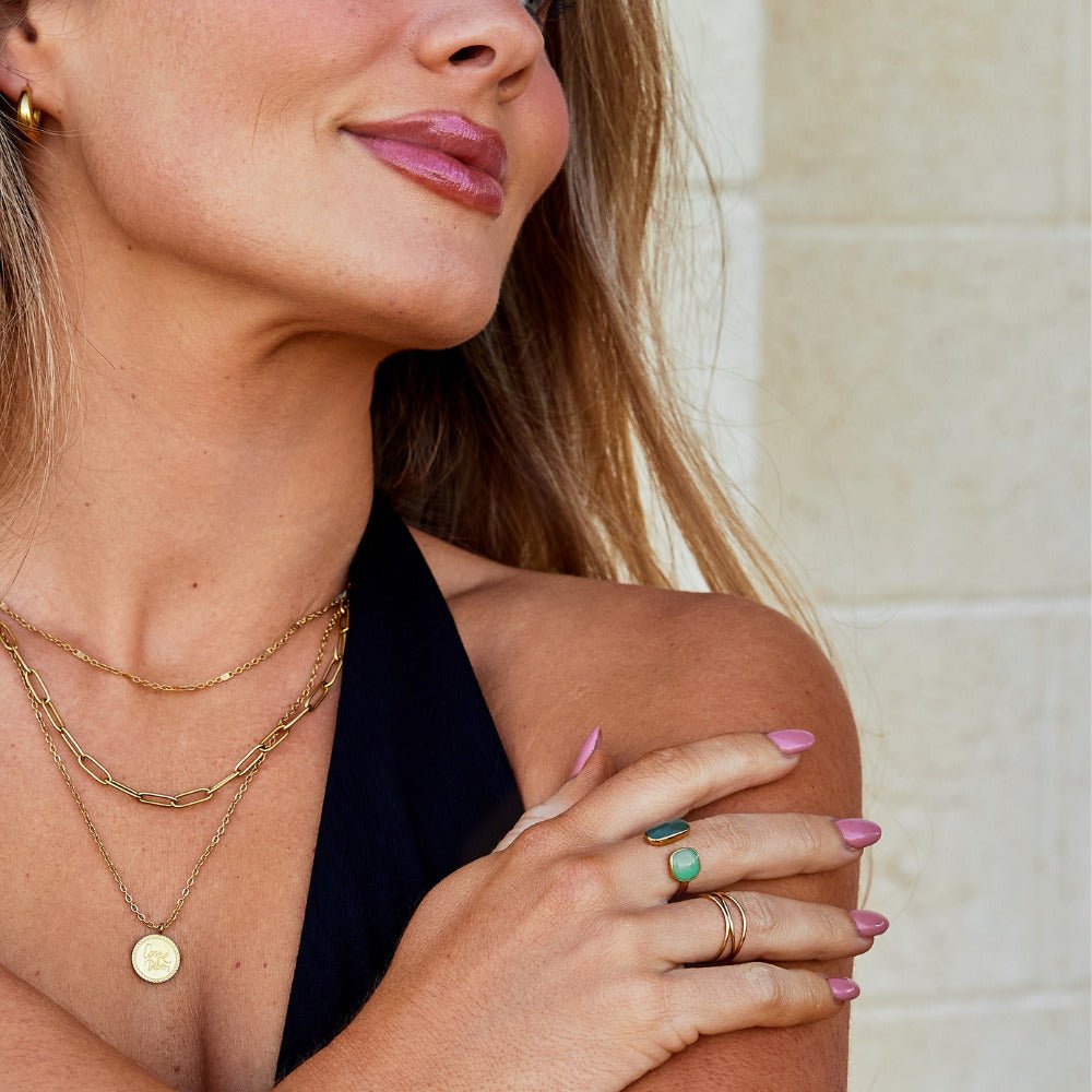 Anillo Verde Willow Envuelto