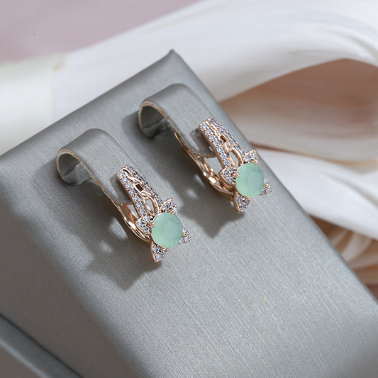 Pendientes Elegantes con Cristal Verde en Oro