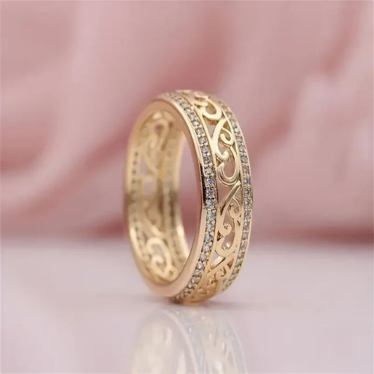 Anillo Hueco Brillante en Oro