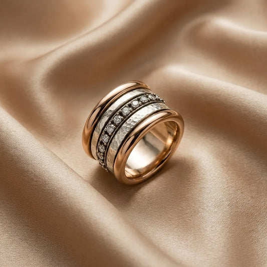 Anillo Vintage de Oro Grueso con Capas