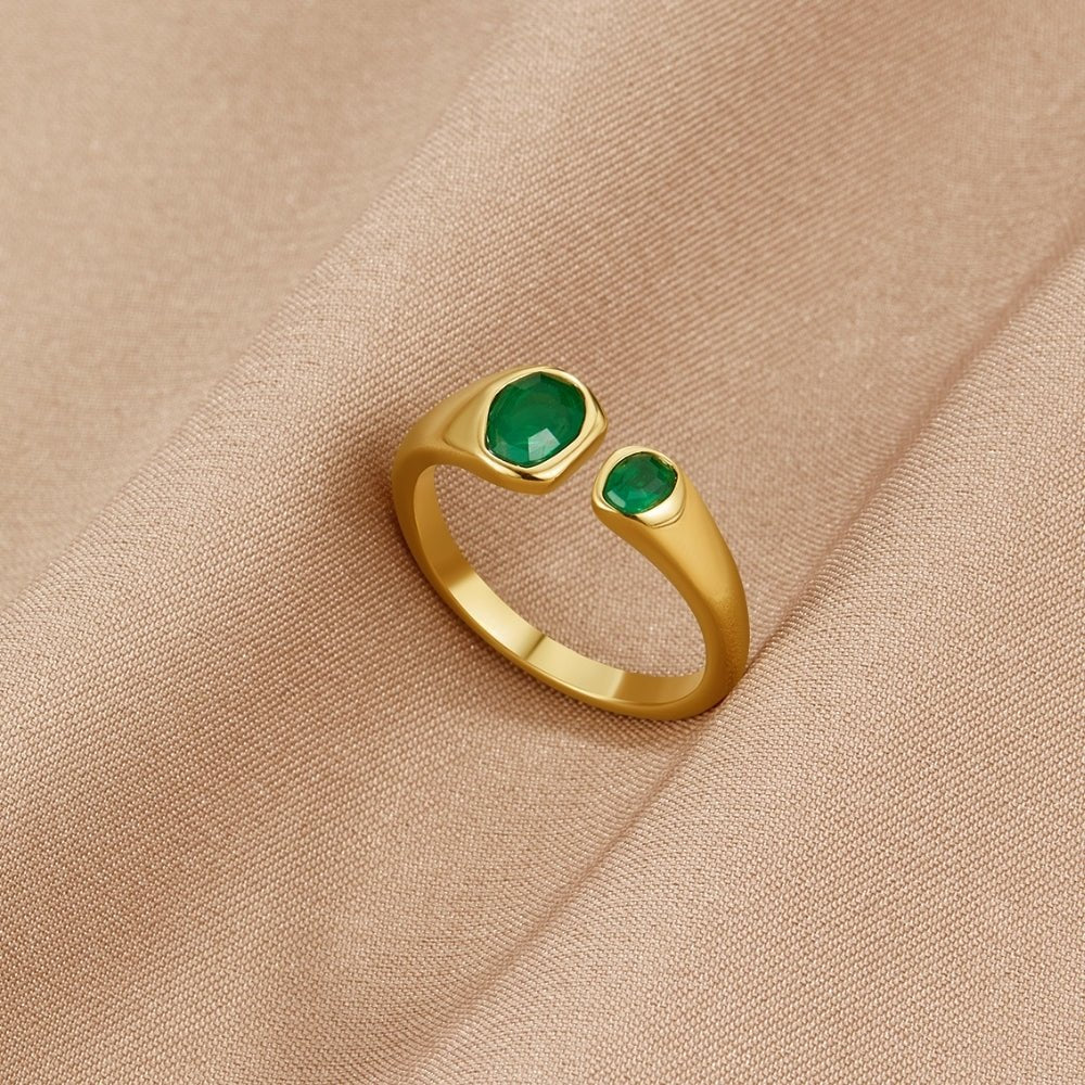 Anillo Vintage Verde Esmeralda Envuelto